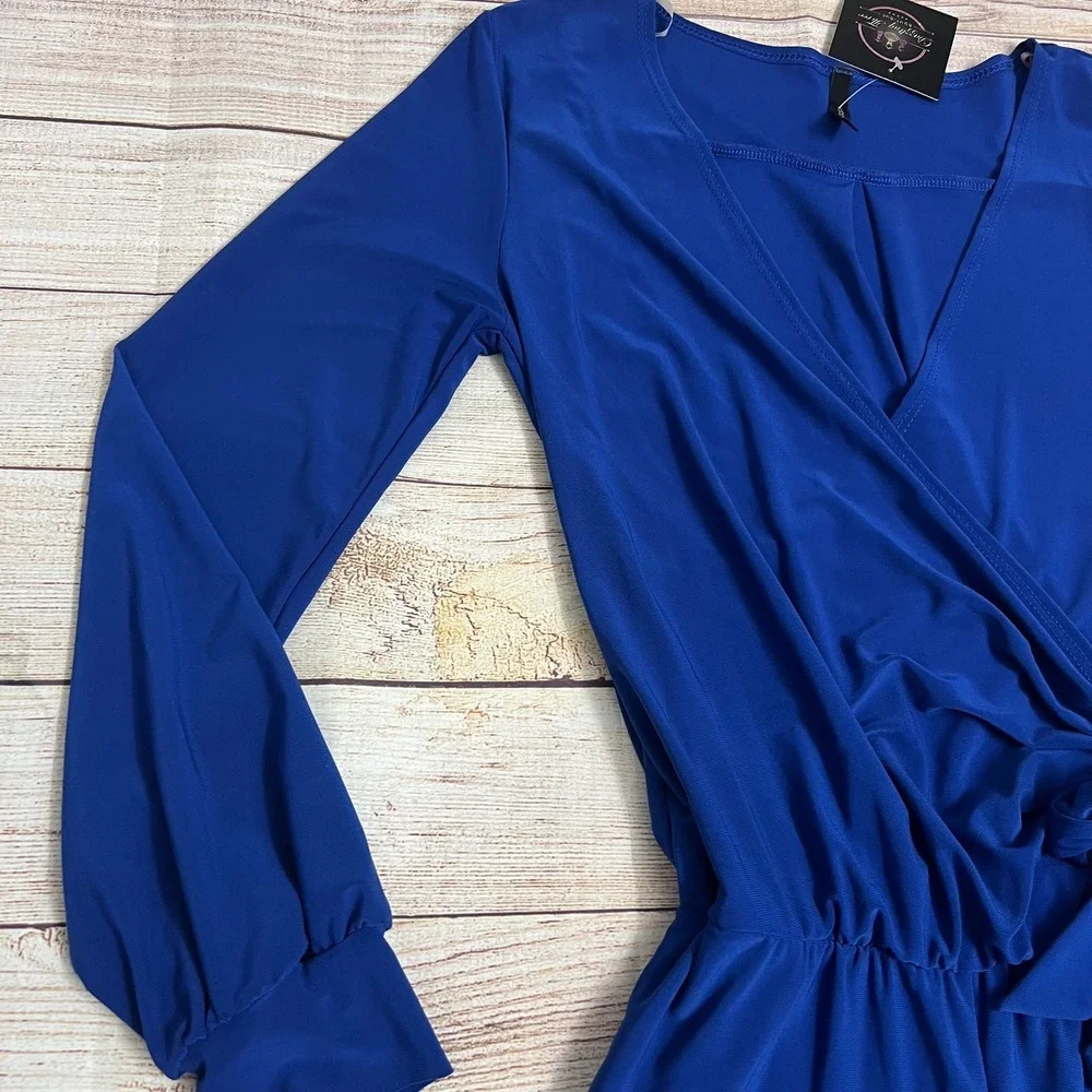 GoodTime USA NEW Womens Blue Solid Romper Jumpsuit Size Small‎ Long Sleeve V Cut